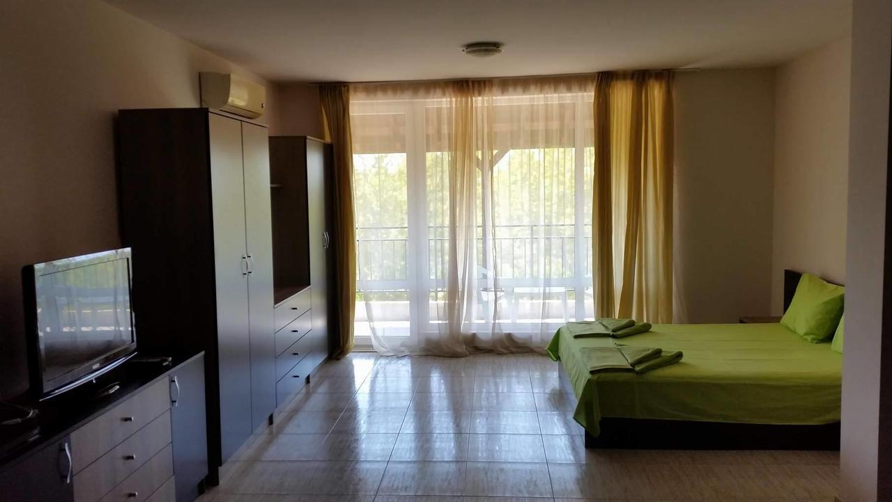 St. Sofia Apartments - Official Rental Солнечный берег Экстерьер фото