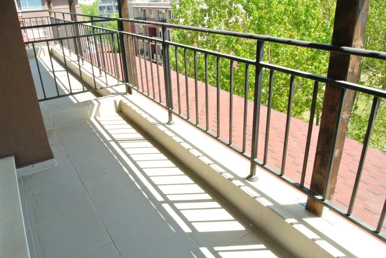St. Sofia Apartments - Official Rental Солнечный берег Экстерьер фото