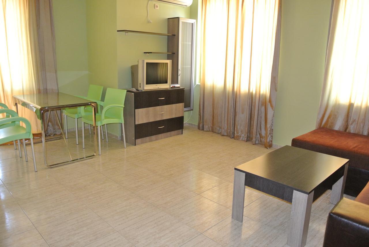 St. Sofia Apartments - Official Rental Солнечный берег Экстерьер фото